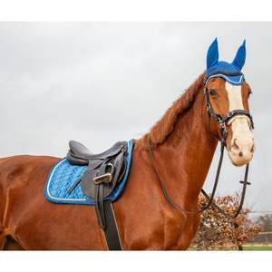 Ensemble de tapis de selle équestre de qualité supérieure en gros, mousse satinée, bonnets anti-bruit, protège-galoches, bandages de saut et de maintien - Product Image 3