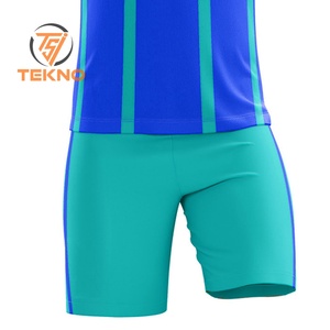 Vente en gros de vêtements de football personnalisés à séchage rapide vert noir et blanc ensemble complet maillot et uniforme à prix économique Service OEM - Product Image 5