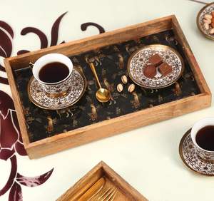 Plateau rectangulaire en bois, motif de feuilles tropicales, plateau de service assaisonné, disponible pour les restaurants et les cafés, revêtement émaillé à vendre - Product Image 1