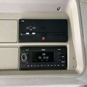 Camión con Cabina y Chasis 6x4 para Construcción y Logística, Distancia entre Ejes de 3800 mm - Product Image 2