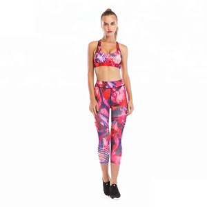 Conjunto de Yoga Económico para Mujer, Venta al por Mayor, Traje Deportivo de Dos Piezas sin Costuras, Ropa de Gimnasio, Cómodo, Transpirable y de Secado Rápido - Product Image 1