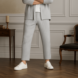 Pantalons et pantalons plissés pour homme Old Money Miyake - Product Image 5