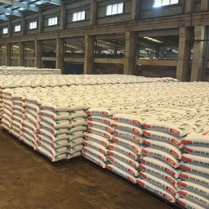 Meilleur prix de gros pour l'urée granulée non revêtue à 46% d'azote, origine Vietnam, 50 kg par sac, 1000 kg par sac, biuret 0,9% max - Product Image 6