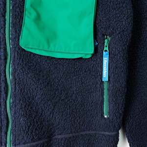 Veste polaire décontractée à col montant Liberaiders [770071803] en polyester tissé avec rembourrage, à capuche et fermeture éclair, motif automne - Product Image 2