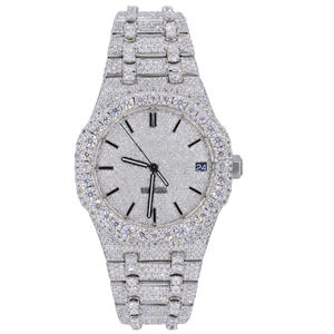 นาฬิกาฮิปฮอปแบบเต็มหน้าปัดประดับเพชรโมอิสซาไนต์  กลไกควอตซ์  ตัวเรือนสแตนเลส  หน้าปัดกระจก  แบบสั่งทำพิเศษ  ประดับเพชรเต็มเรือน - Product Image 1