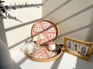 Bandeja de Servir Moderna de Nácar con Incrustaciones Florales, Resina Ecológica, Apta para Lavavajillas, Acabado Pulido para Cocina y Hogar - Product Image 3