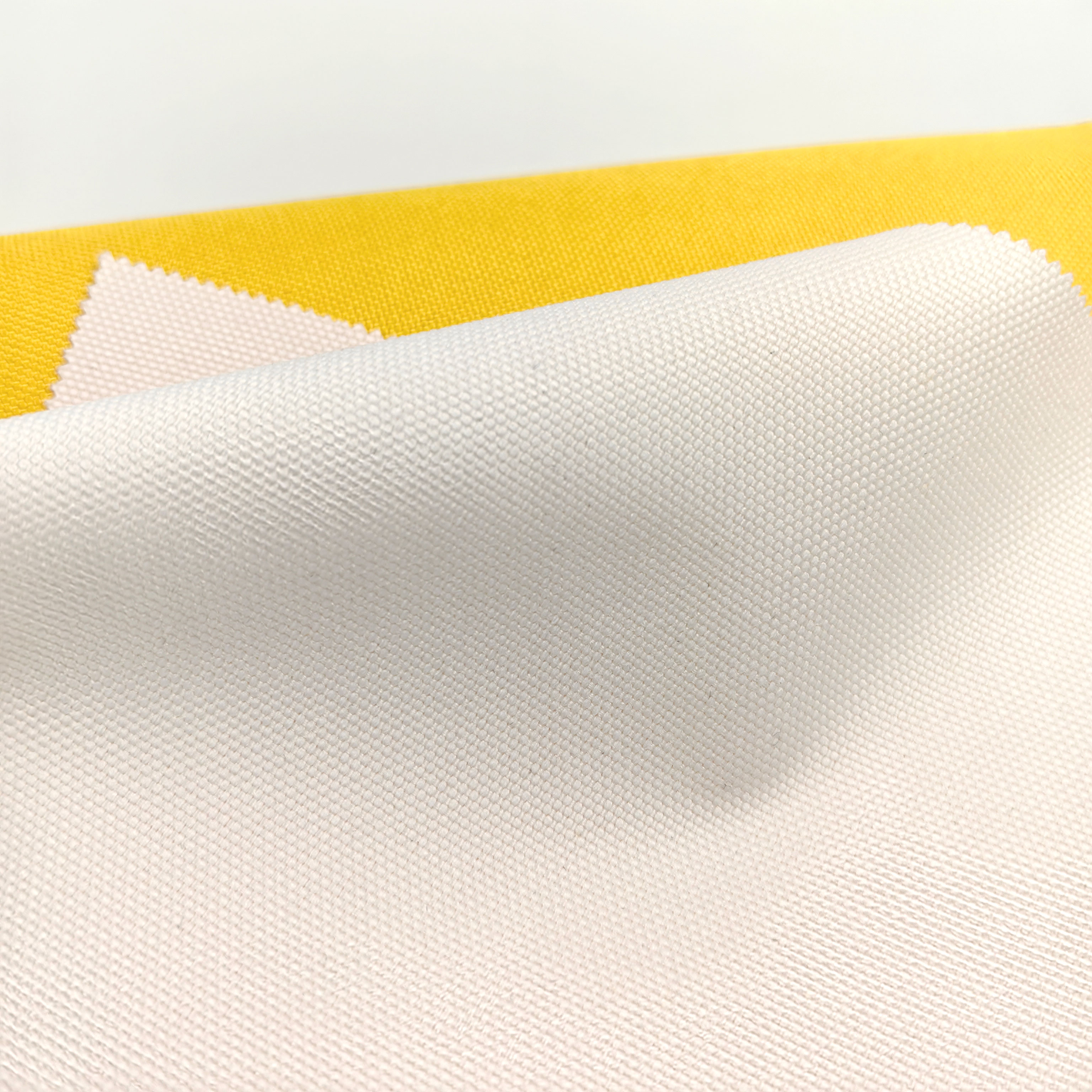 Multifunctional 600D 100% Polyester Oxford Fabric PU Coated Waterproof for Car Luggage Outdoor Use Durable Protection