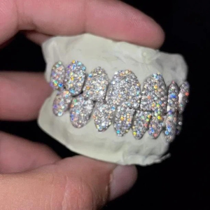 Grillz dentaire sur mesure en or 10k 14k 18k et argent, serti de diamants Moissanite VVS, style Iced Out - Product Image 1