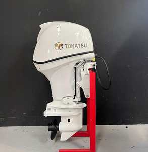 Obtenez notre moteur hors-bord BFT60A LRTU de 60 ch, Big Foot Tiller 4 Tohatsus, 100 % original, scellé en usine avec une garantie d'un an. - Product Image 1