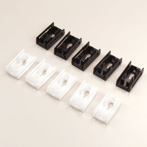 Clips de moldura de protección para parabrisas izquierdo y derecho para compatible con Mercedes Vito W638 OEM 6389840861 - Product Image 1