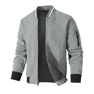 Veste bomber décontractée en toile à col montant pour homme, avec logo personnalisé, bordures côtelées de haute qualité et boutons recouverts sur le devant - Product Image 1