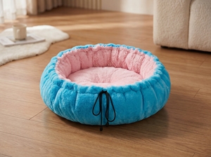 Amistar Royal Cloud Classic – Lit pour chat en fausse fourrure de qualité supérieure 102×102 - Product Image 4