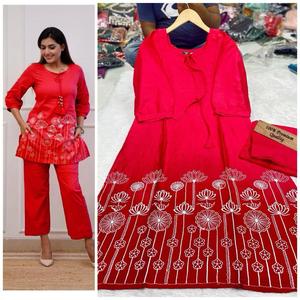 Travail de broderie florale faite à la main Pure Rayon Co-Ord Set Daily Wear Bulk Customized Indian & Pakistanais Classic Twopiece Coord Set - Product Image 3