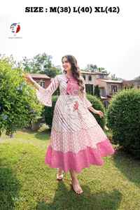 El último vestido Anarkali de trabajo digital con estampado de algodón puro de diseñador de Fab Zone - Product Image 5