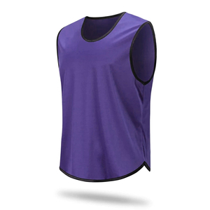 Chalecos de Entrenamiento de Fútbol Personalizados de Alta Calidad OEM/ODM para Niños y Adultos, Ropa Deportiva Transpirable de Secado Rápido, Chaleco de Entrenamiento de Fútbol - Product Image 2