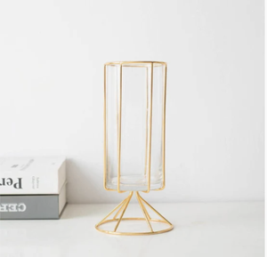 Soporte alto moderno para plantas de interior con acabado de metal dorado Florero de suelo Exhibición de flores Material de hierro Elegante maceta de metal dorado - Product Image 3