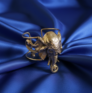 Bracelet en laiton à motif d'éléphant en gros |   Bracelet en laiton fait main sur le thème des animaux |   Bijoux tribaux spirituels pour femmes - Product Image 4