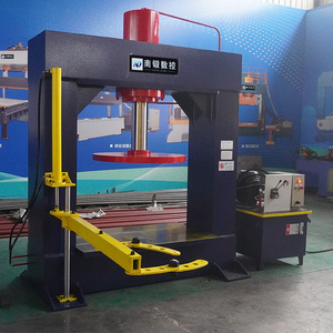 Prensa Hidráulica de Pórtico para Llantas Sólidas de Montacargas de 100/120/160/200/300 Toneladas con 8-24 Herramientas y Certificados CE 9001 - Product Image 2