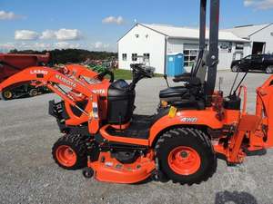Tractor Kubota BX1880 en Existencia, Entrega Rápida, Compre Hoy y Disfrute de una Calidad Premium y Durabilidad, Perfecto para Todas sus Actividades Agrícolas - Product Image 4