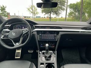 Offre exceptionnelle : Volkswagen Arteon 2.0T SEL R-Line 4Motion d'occasion 2023, prêt à être expédié - Product Image 2