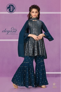 Ropa de boda de diseñador para niños, Kurti, Sharara, Georgette, alta calidad, el mejor fabricante de la India - Product Image 3