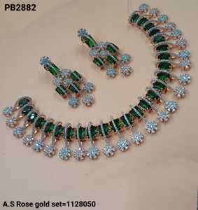 Lujo último diseñador exclusivo moda pesado corte cuadrado flor diseño americano diamante collar conjunto colección para mujer - Product Image 2