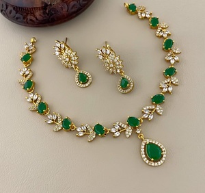 Collier et boucles d'oreilles en pierre CZ de qualité supérieure vêtements de mariée en laiton de qualité supérieure pour les femmes cadeau de fête de mariage Zircon pierre principale - Product Image 5