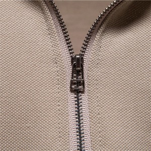 เสื้อเชิ้ตแขนสั้นมีซิปด้านหน้าสำหรับผู้ชายเสื้อเชิ้ตโลโก้แบบกำหนดเอง - Product Image 5