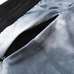 Short d'entraînement athlétique respirant et écologique avec tissu évacuant l'humidité sublimé personnalisé - Product Image 4