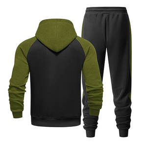 Dos chándales de diferentes colores para hombres, chándales personalizados versátiles con diseño deportivo, conjuntos de ropa de fitness de moda duraderos - Product Image 2