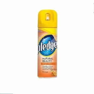 VENTA AL POR MAYOR. El MUEBLE PULIDO proporciona un aroma refrescante mientras limpia y protege las superficies selladas. - Product Image 5