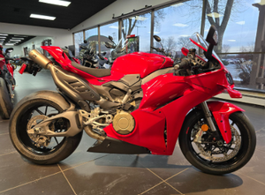 100 % AUTHENTIQUE – Nouvelle Moto Ducati Panigale V4 2025 Haut de Gamme 1 103 cm³ Disponible à la Vente et Prête à être Expédiée - Product Image 2