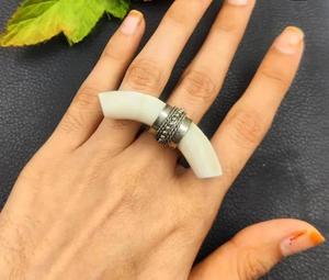 Bracelets en laiton faits à la main par des designers de renom avec du cor de buffle poli, bijoux en gros de fabricants indiens, bracelets en os de corne - Product Image 2