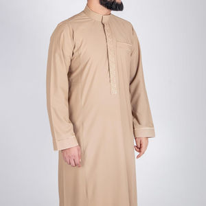 Vente chaude Hommes Thobe Jubbah Arabie Saoudite Dubaï Style Jubbah Thobe Logo Personnalisé Nouveau Style Hommes Jubbah Thobe - Product Image 3