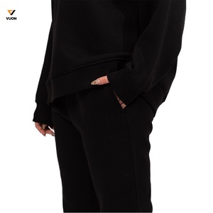 OEM personnalisé hiver 100% ensemble de survêtements en coton pour femmes vendeur de sweat-shirt à col rond surdimensionné et ensembles de jogging femmes survêtement - Product Image 3
