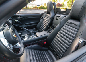 Fiat 124 Spider Abarth 2019 Usado, Volante a la Izquierda/Derecha - Product Image 5