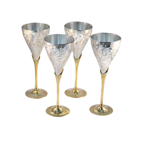 Copa de vino de acero inoxidable Eleve la decoración de su hogar con una copa de vino de lujo de acero inoxidable y latón - Product Image 1