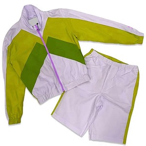 Conjunto Deportivo de Dos Piezas con Chaqueta Cortavientos, Conjunto Deportivo de Nailon con Bloques de Color para Hombre, Sudadera con Capucha y Pantalones Cortos con Logotipo - Product Image 4