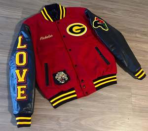 Fabricants pour Vêtements Personnalisés Logo Hip Hop Écusson Applique Broderie Vestes en Cuir Blouson Bomber en Velours Chenille pour Hommes - Product Image 1