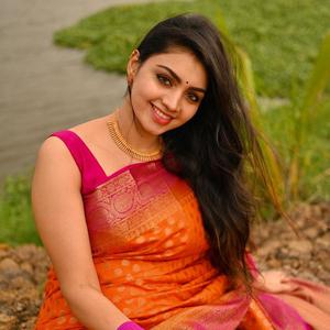 Nouveau à la mode Lichi soie Saree Blouse pièce économique Bollywood Style indien femmes fête porter en gros été Viscose - Product Image 2