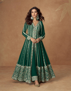 Traje anarkali de seda chinnon de diseñador Premium completamente cosido con bordado pesado perfecto para la temporada de bodas - Product Image 1