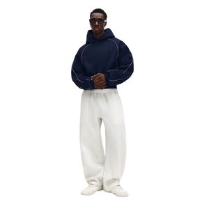 เสื้อฮู้ดดี้ผู้ชายทรงโอเวอร์ไซส์ ผ้าหนา ย้อมสีแบบ Garment Dyed ซักเอนไซม์ แต่งขอบเย็บตัดสี ปลายแขนเสื้อแบบริบ - Product Image 5