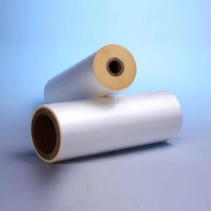 Película de Laminación Térmica BOPP de 18 y 20 Micras, Mate y Brillante, de Grado Alimenticio para Agua Mineral, Té, Whisky, Refrescos y Otros Materiales - Product Image 1