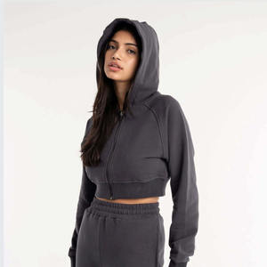 Nouveau Offre Spéciale Premium Quality Crop Top Hoodies pour les femmes et la saison d'hiver Matériel frais Crop Top Hoodies - Product Image 4