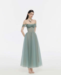 Vestido midi verde menta con hombros descubiertos, hecho en Vietnam, personalizable OEM/ODM - Product Image 1