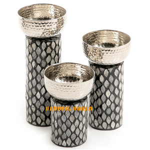 Juego de Tres Tazones para Chocolate con Base de Madera, Forma Redonda, Diseño de Lujo, Nuevo, Venta al por Mayor - Product Image 1