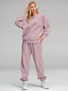 Ensemble survêtement décontracté deux pièces pour femme, en molleton polaire polyester/coton éponge 320g, de haute qualité, personnalisé OEM, couleur unie, idéal pour l'hiver - Product Image 4