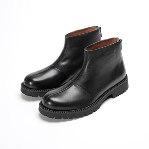 Bottes au-dessus du genou avec surface imperméable et doublure anti-odeur pour le froid et les occasions formelles - Product Image 1
