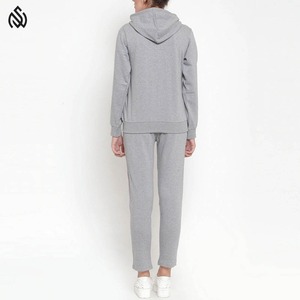 Survêtement d'hiver dernier modèle pour femme 100% coton à séchage rapide 2 couleurs en vente - Product Image 3