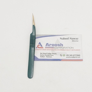 Pince à épiler d'extension de cils Dumont noire d'isolation de pointe dorée professionnelle avec logo personnalisé pochette en PVC en acier inoxydable vente en gros - Product Image 1